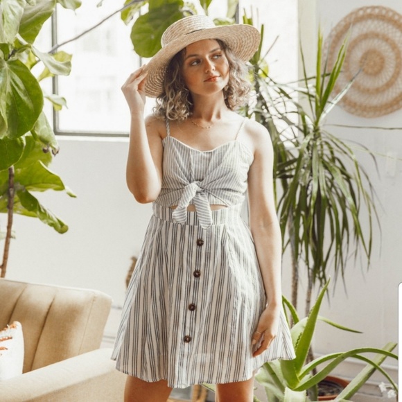 Striped Front Tie A-line Dress - Picture 2 of 4